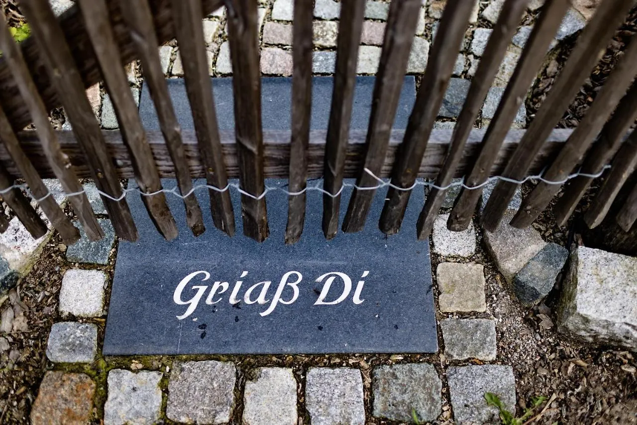 Guggis Boarding Fewo Inkl Buero Germaringen Apartment